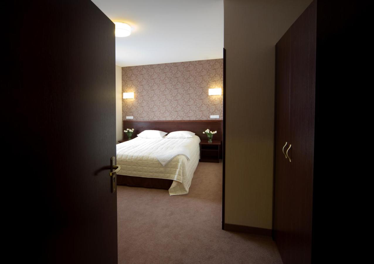 Hotel Centrum Kwidzyn Zimmer foto